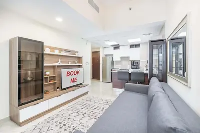 Image de StayShort - Jvc Apartment that Sleeps 4 with a Great Pool!