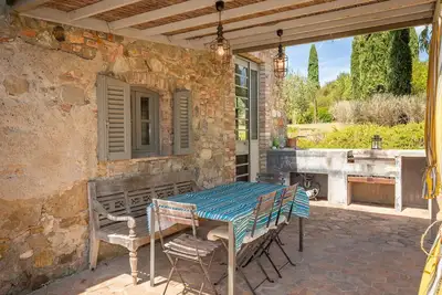 Image de Petite maison 'Casale Per 4 Persone' avec piscine partagée, Wi-Fi et climatisation