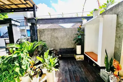 Image de Spacious 3-Bedroom House with Easy Access