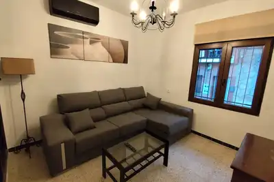 Image de Very quiet and centrally located apartment with air conditioning and wifi