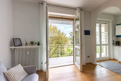 Image de Appartement 'Suite 51 - Arona' avec balcon, Wi-Fi et climatisation