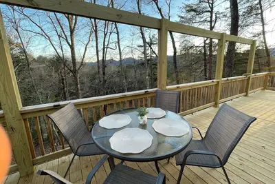 Image de Cozy 1-bedroom cottage for Hiking, Waterfalls & Wnc Adventures!