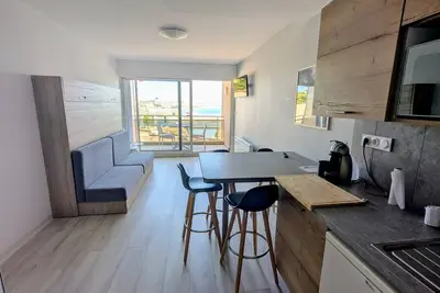 Image de Studio avec balcon et vue exceptionnelle