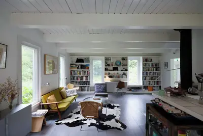 Image de Light-filled cottage