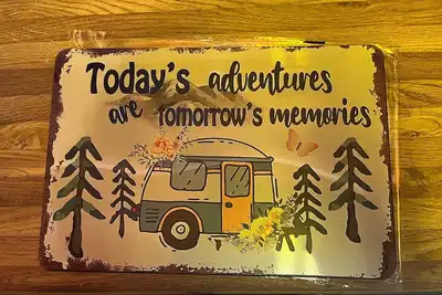 Enjoy peace and solitude in this cozy camper on the Withlacoochee River.