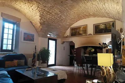 Image de Séjournez dans un lieu chargé d'histoire entre mer et cévennes