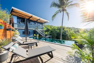 Image de Studio Ananas - Vue mer et piscine partagée