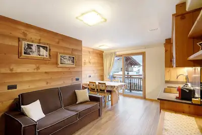 Image de Appartement \"Gembro\" avec vue sur les montagnes, jardin partagé et Wi-Fi