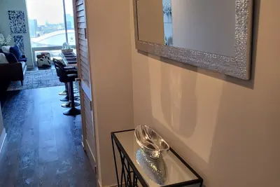 Image de Cozy 1-bedroom apartment with WiFi, Ac in charming Frisco