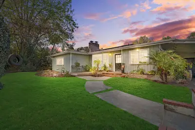 Image de Charming family Ranchette - Entire Home with pool