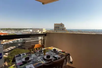 Image de Studio cabine climatisé avec vue marina – Canet Port, 4 personnes