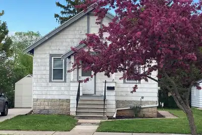 Image de Walk to AirVenture from this Cozy Cottage!