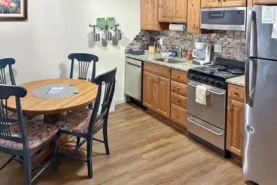 Image de Cozy 1-bedroom resort with WiFi, fitness room in lovely Granby