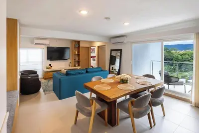 Image de Heart of Jacó | Modern Style, Steps to the Sand