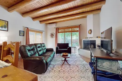 Image de Cozy home w/ patio & large yard, internet, W/D - Ski area nearby - dogs Ok