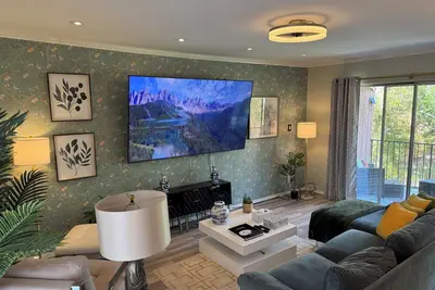 Image de Sage House - Sophisticated, cozy 2 bedroom condo in the heart of Harlingen, Tx