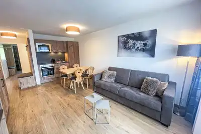 Image de Joli appartement pour 4 personnes avec piscine, Wifi, Tv, balcon, animaux admis et vue panoramique