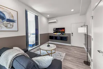 Image de Stylish 3bd | Sleeps 6 | Northern Liberties