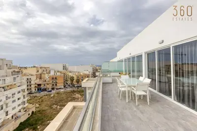 Image de Stunning Penthouse with Private Terrace in Qawra