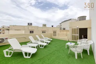 Image de Spacious 4br Terraced House with Rooftop Access