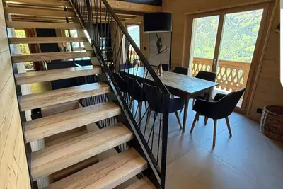 Image de Chalet de montagne à Champéry, avec vue panoramique sur sur les Dents du Midi