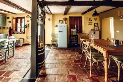 Image de Maison typique avec vue sur les vignes des Langhe