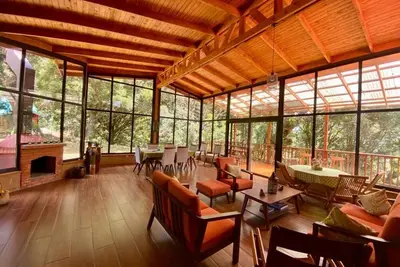 Image de Los Encinos Forestry Cabin