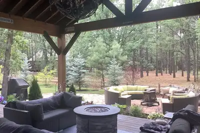 Image de Lovely 3-bedroom cabin Pinetop Lakes golf course, covered deck, fire, Wi-Fi