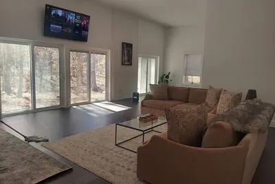 Image de Marvelous and peaceful apartment with WiFi in Stafford, close to Fredericksburg