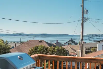 Image de Bo's Old Tacoma Victorian Main Floor Duplex Unit