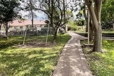 Image de 2-bedroom apartment in enjoyable Lusaka's Buckley with WiFi, Ac and Backup Power