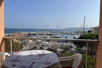 Image de Le Capitole, magnifique vue mer, T2+cabine, 40m2, clim et garage