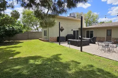 Image de Relax & Work - Backyard, Gym, Asu drive - 5min