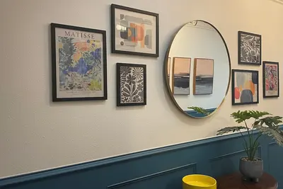 Image de Charming, beautiful and elegant 2-bedroom apartment with WiFi, Ac in houston.