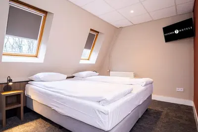 Image de Doorwerth Forest Hotel Stay – Near Castles, Trails & Arnhem City