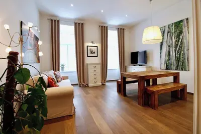 Image de Beautiful New Central Apartment