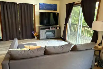 Image de Digital Detox Cabin, Wi-Fi hotspot available for add on, Boat Ramp access across the street