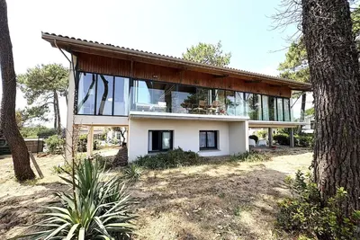 Image de Villa moderne pour 10 pers. sans WiFi, proche Bassin d'Arcachon