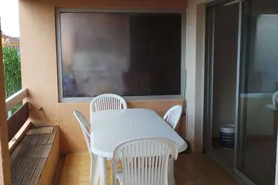 Image de appartement plein centre bormes les mimosas