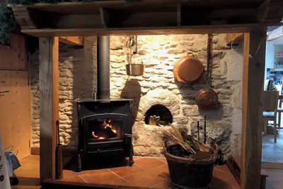 Image de Gîte avec piscine privée, 2 chambres 4 personnes, parc ombragé