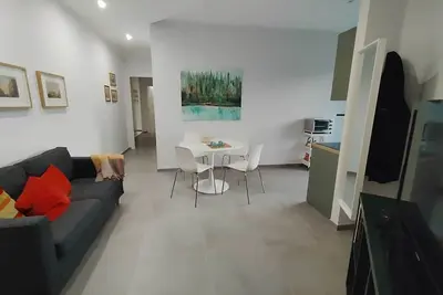 Image de \"Nicolini 39\" Central, recently renovated, perfect for groups.