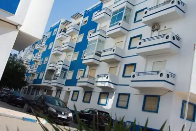 Image de Charmant appartement dans la merveilleuse ville de Martil avec piscine