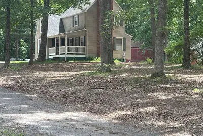 Image de Charming 4-bedroom house in a tranquil wooded location