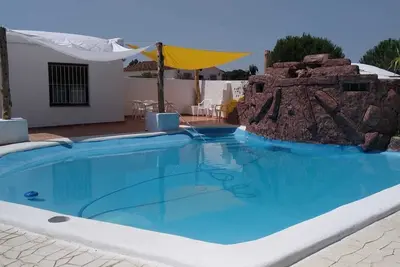 Image de ! 10 minutes away from the beaches of Isla Cristina! Ideal house to disconnect.