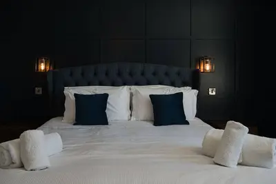 Image de Disdow House - a house that sleeps 11 guests in 5 bedrooms