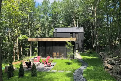 Image de Chalet en montagne, avec spa, idéal pour les familles!