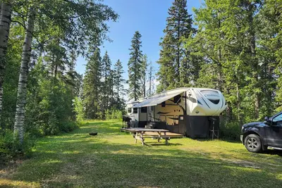 Image de Luxury Offgrid 5th Wheel