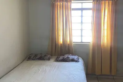 Image de 3 Bedroom House - Garage - Great for families - Good and cheap - Best value for money