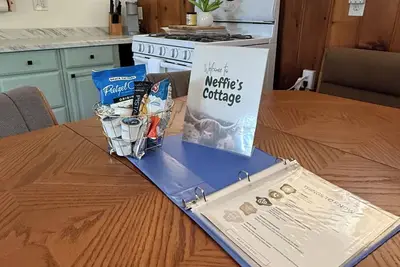 Image de Neffies Lakefront Charming 2-bedroom cabin in lovely Gladwin with Ac, WiFi