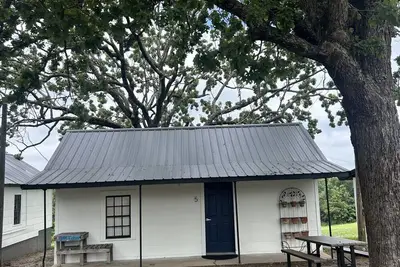 Image de Cookson Resort -Tenkiller Cabin #5